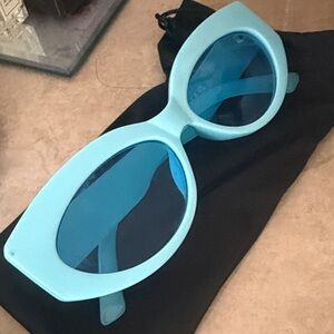 Stylish Blue Sunglasses